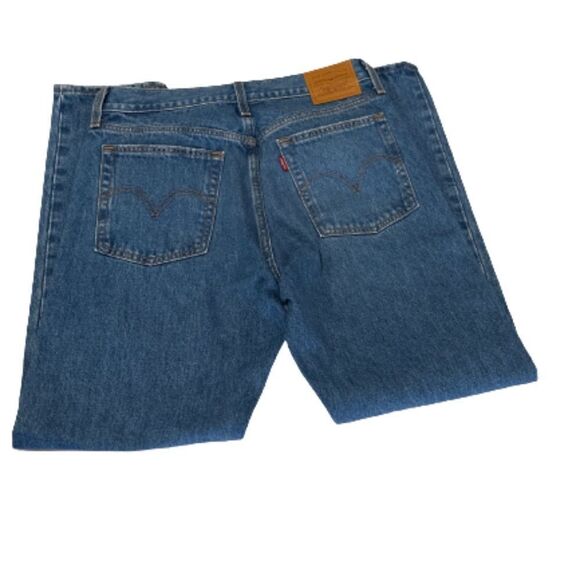 Levi’s Premium Wedgie Distressed Straight Leg Jeans. Size 28 EUC - Picture 5 of 9